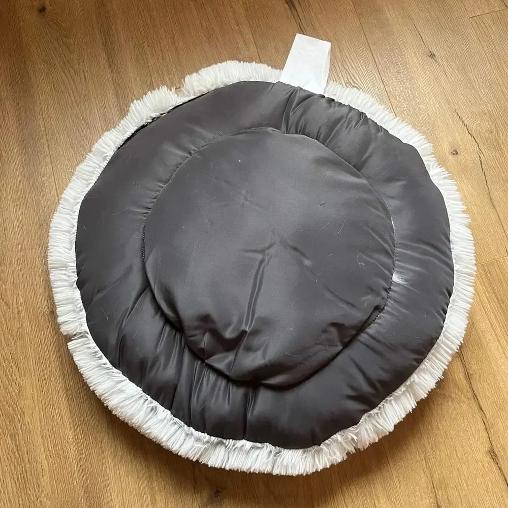 White Mohair Fur Donut Cat Bed